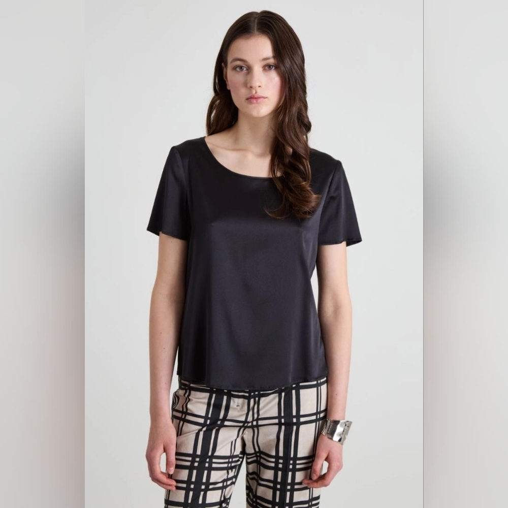 Pura Seta Black Short Sleeve Silk Satin Top Semi Sheer Relaxed Stretch T-shirt